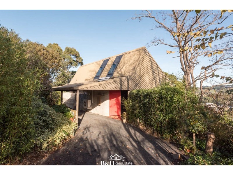 13-14 Tucker Avenue, Devonport TAS 7310