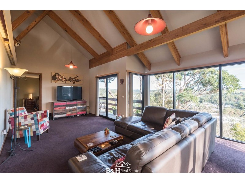 13-14 Tucker Avenue, Devonport TAS 7310