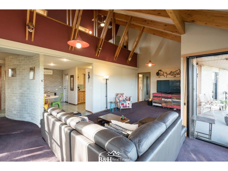 13-14 Tucker Avenue, Devonport TAS 7310