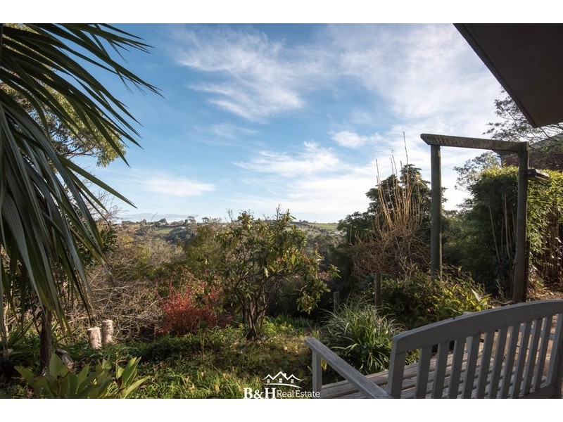 13-14 Tucker Avenue, Devonport TAS 7310