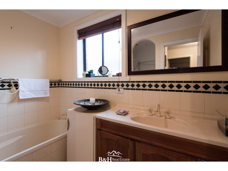 98 View Road, Montello TAS 7320