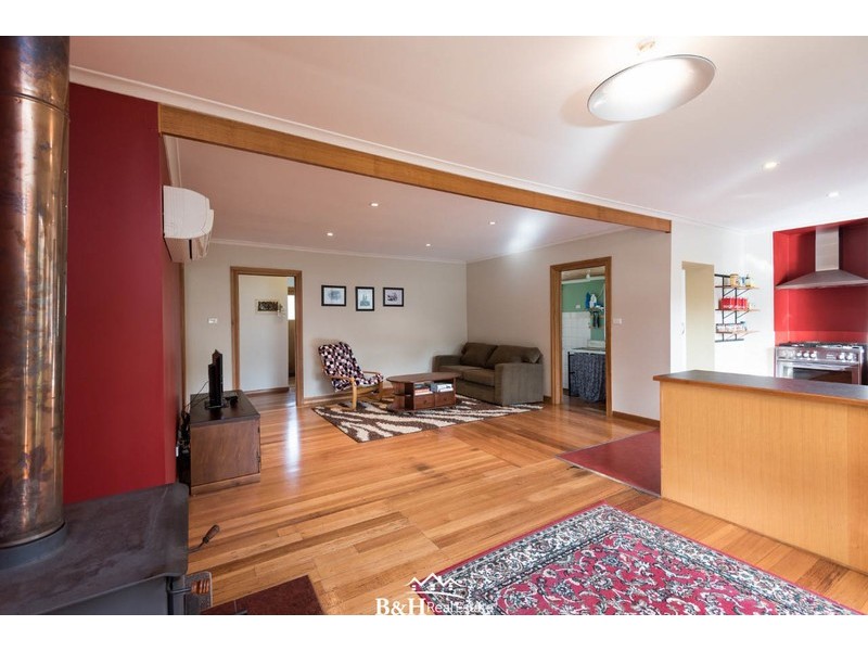 92 Cradle Mountain Road, Wilmot TAS 7310