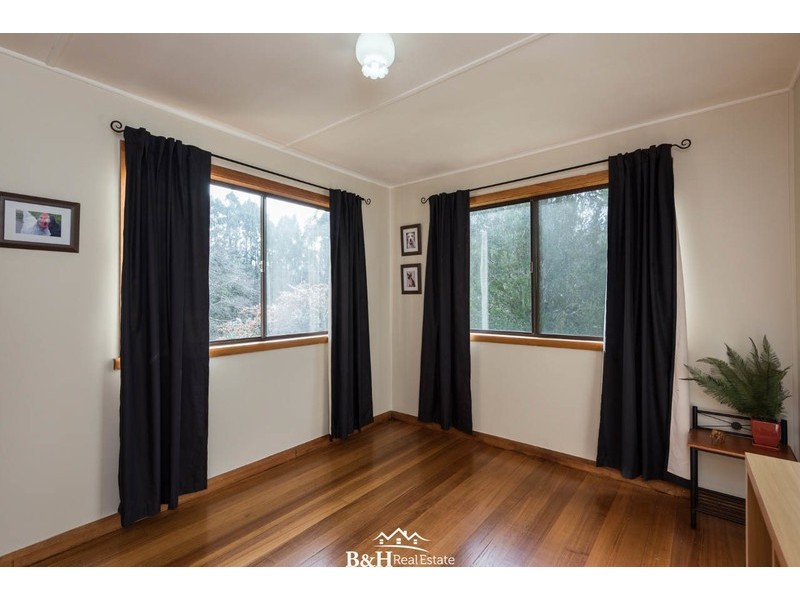 92 Cradle Mountain Road, Wilmot TAS 7310