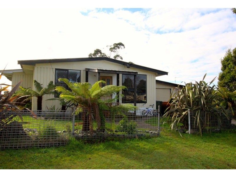 26 Leventhorpe Street, Zeehan TAS 7469
