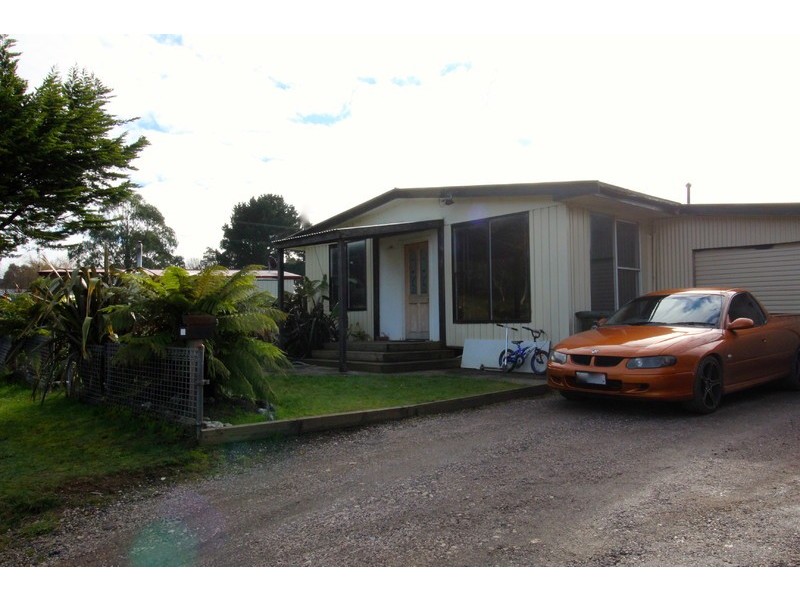26 Leventhorpe Street, Zeehan TAS 7469