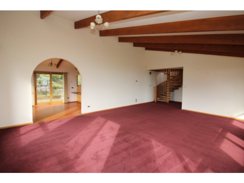 115 Algona Avenue, Round Hill TAS 7320
