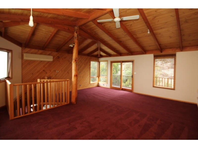 115 Algona Avenue, Round Hill TAS 7320