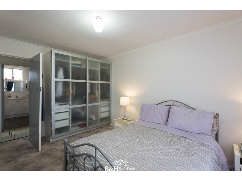 13 Winter Avenue, Upper Burnie TAS 7320