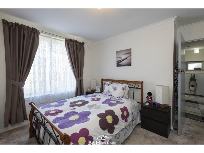 13 Winter Avenue, Upper Burnie TAS 7320