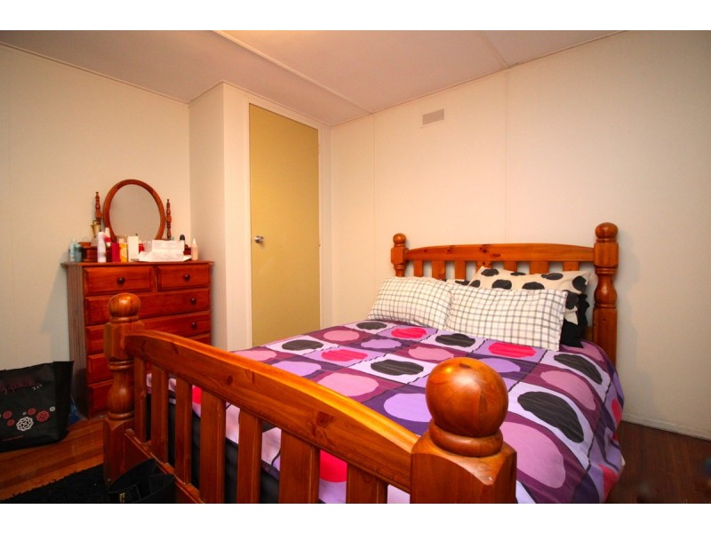 17 Kershaw Street, Tullah TAS 7321