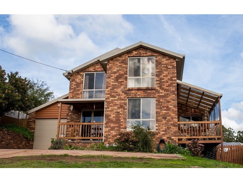 50a South Road, Penguin TAS 7316