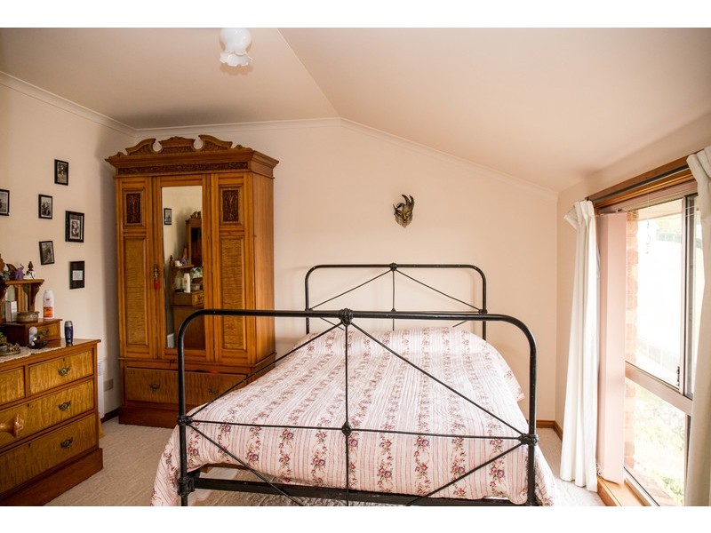 50a South Road, Penguin TAS 7316