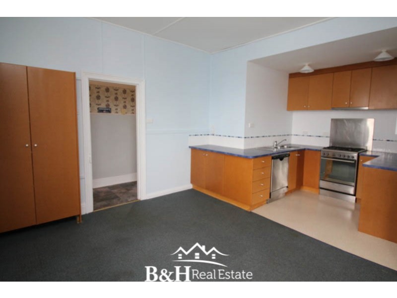 54 Wenvoe Street, Devonport TAS 7310