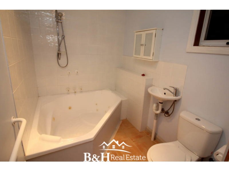54 Wenvoe Street, Devonport TAS 7310