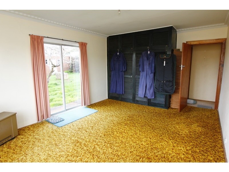 24 Hamilton Street, Upper Burnie TAS 7320