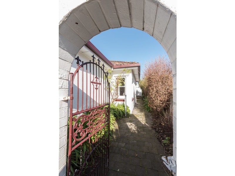 81 Parker Street, Devonport TAS 7310