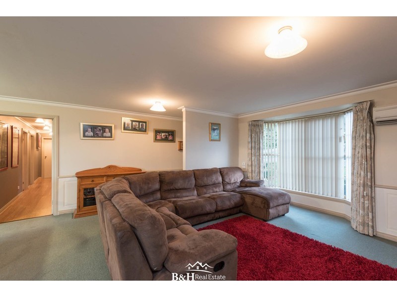 95 White Hills Road, Penguin TAS 7316