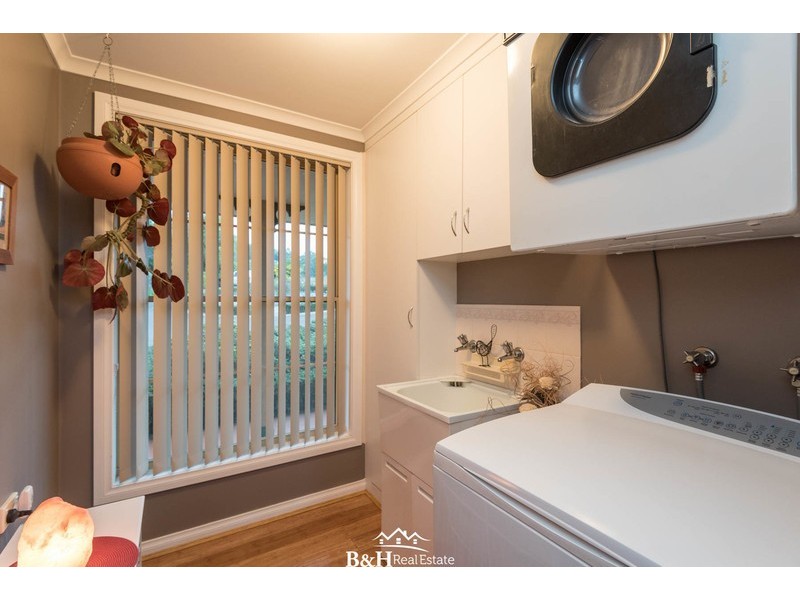95 White Hills Road, Penguin TAS 7316