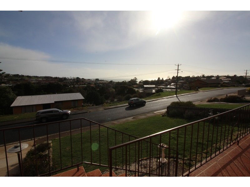 105 Grandview Avenue, Park Grove TAS 7320
