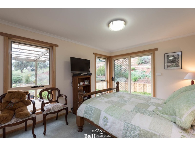 67 Allens Road, West Ulverstone TAS 7315