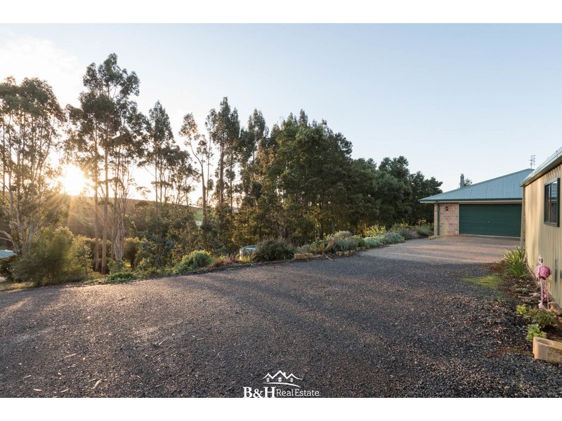 67 Allens Road, West Ulverstone TAS 7315