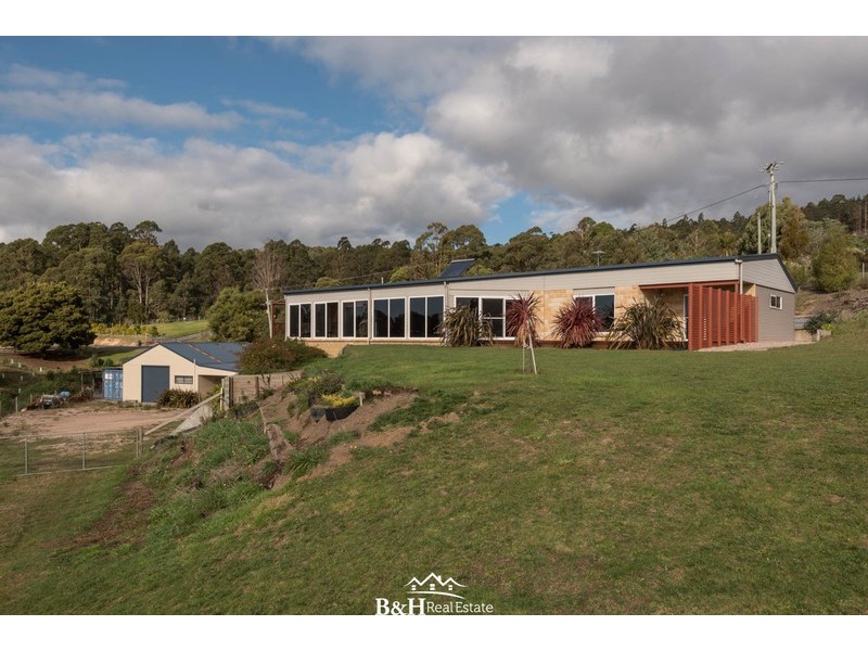 300 Grandview Drive, South Spreyton TAS 7310