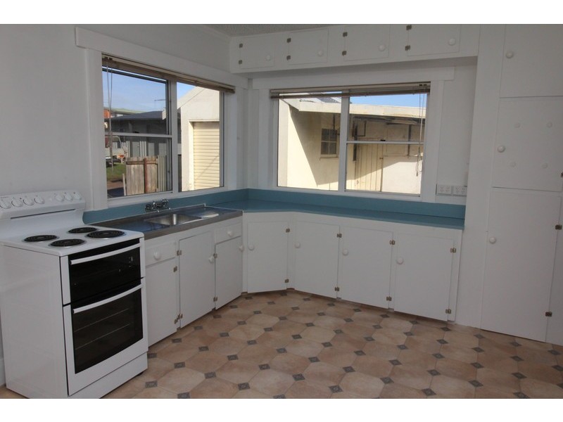 27 Watkinson Street, Devonport TAS 7310