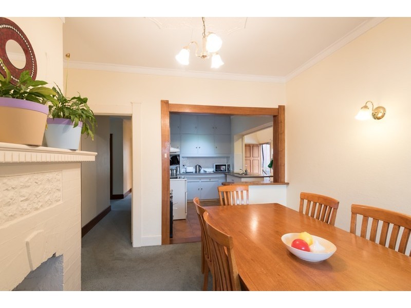 5 Bass Highway, Parklands TAS 7320