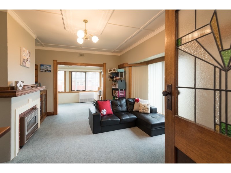 5 Bass Highway, Parklands TAS 7320