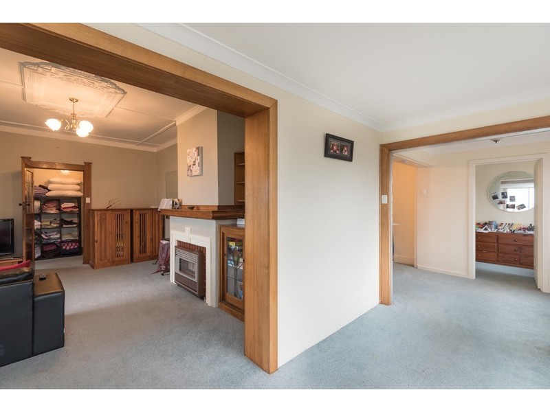 5 Bass Highway, Parklands TAS 7320