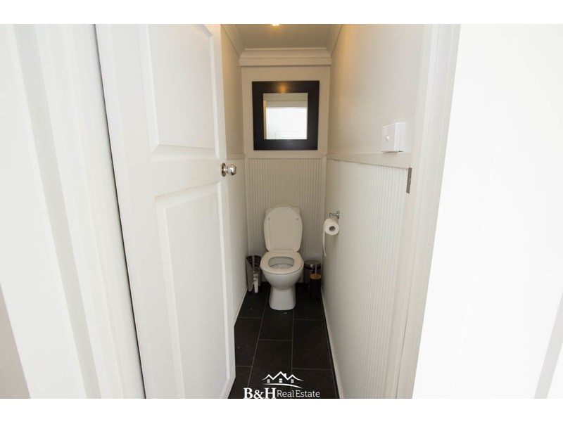 320 Mount Street, Upper Burnie TAS 7320