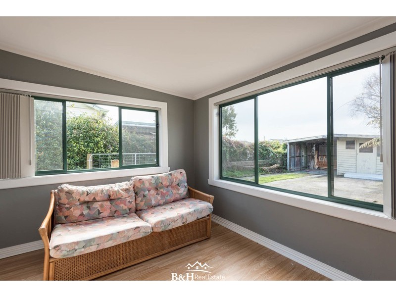 53 Saunders Street, Wynyard TAS 7325