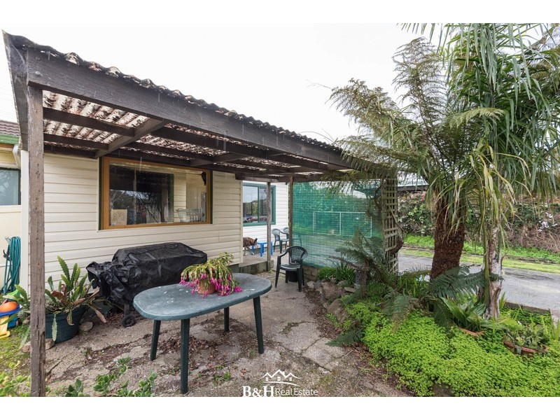 53 Saunders Street, Wynyard TAS 7325