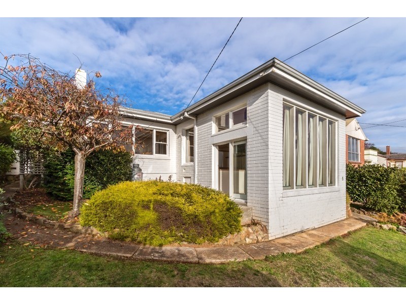 5 Villiers Street, Parklands TAS 7320