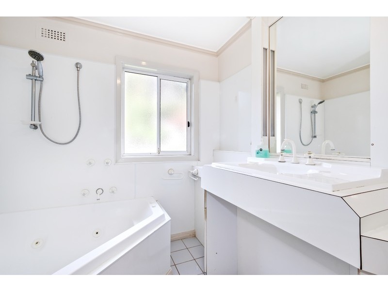 5 Villiers Street, Parklands TAS 7320