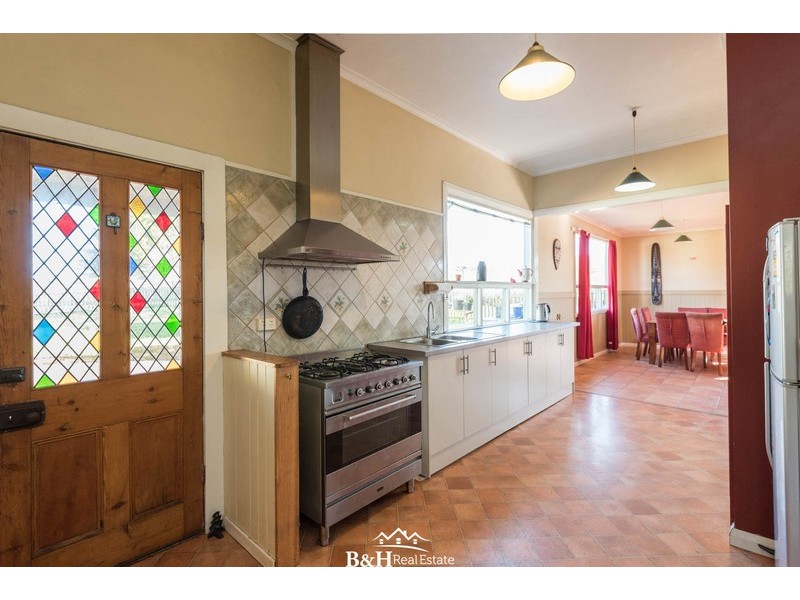 16901 Bass Highway, Flowerdale TAS 7325