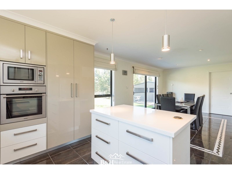 133b South Road, West Ulverstone TAS 7315