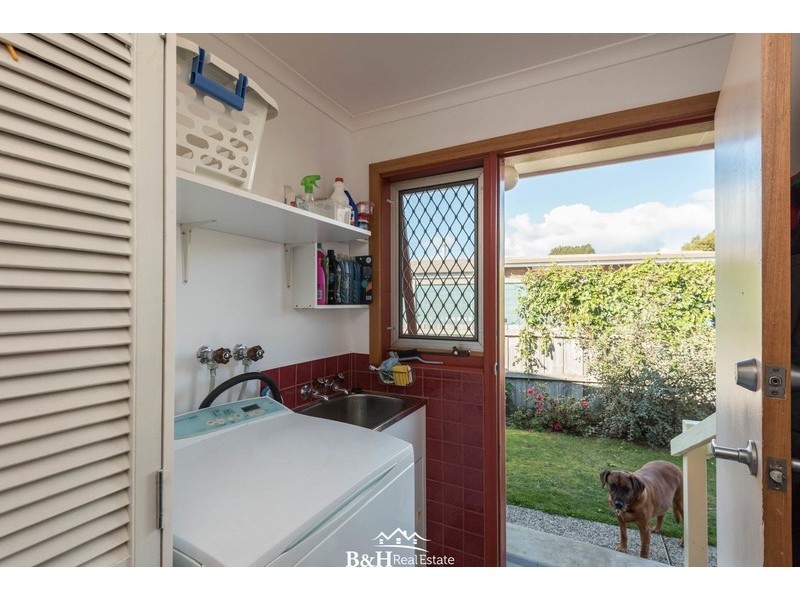 2 Allambie Crescent, Ulverstone TAS 7315