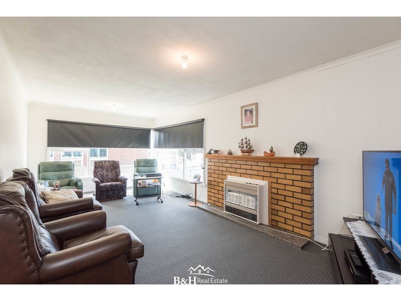 1/37 Falmouth Street, Somerset TAS 7322