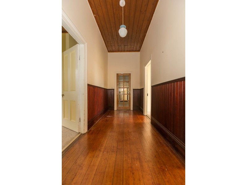 142 Main Street, Sheffield TAS 7306