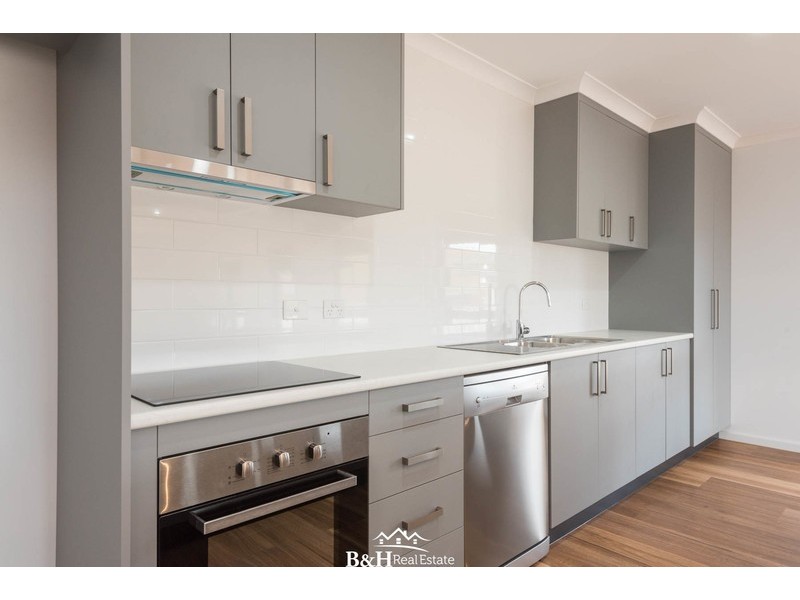 104 Pine Road, Penguin TAS 7316