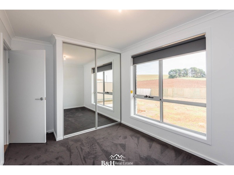 104 Pine Road, Penguin TAS 7316
