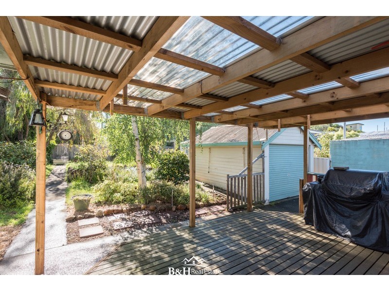 36 Amherst Street, West Ulverstone TAS 7315