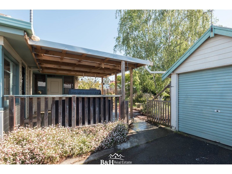 36 Amherst Street, West Ulverstone TAS 7315