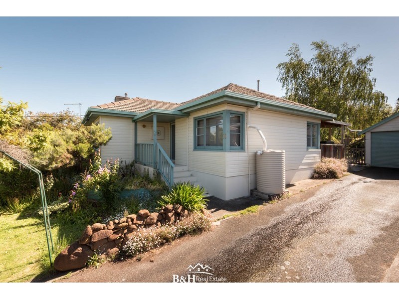 36 Amherst Street, West Ulverstone TAS 7315