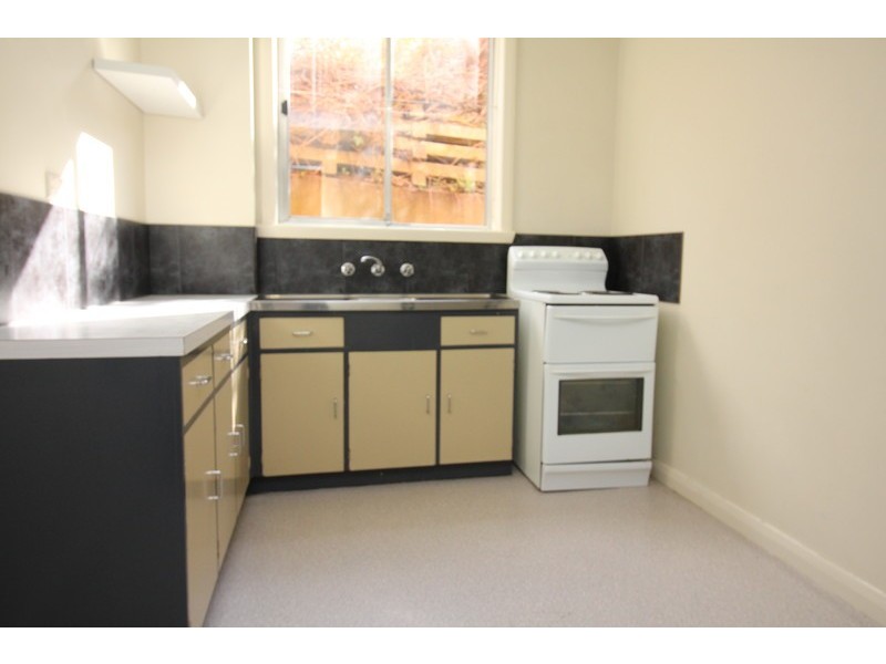 5/172 Wilson Street, Burnie TAS 7320