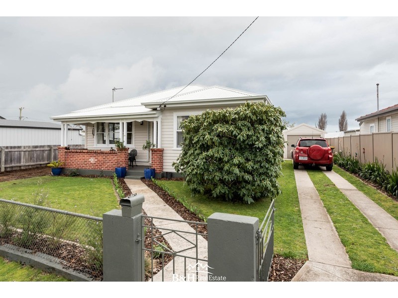 19 Leven Street, Ulverstone TAS 7315