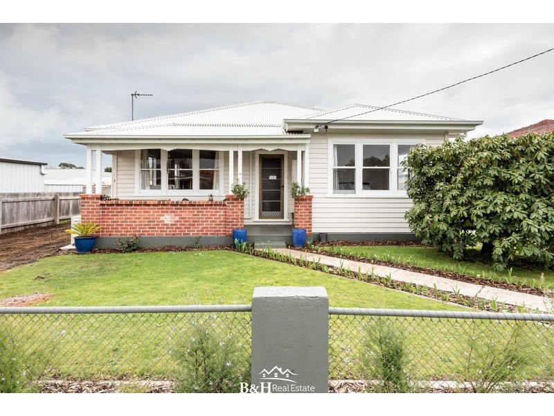 19 Leven Street, Ulverstone TAS 7315