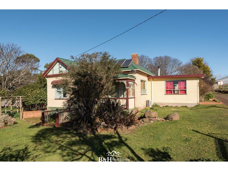 16901 Bass Highway, Flowerdale TAS 7325