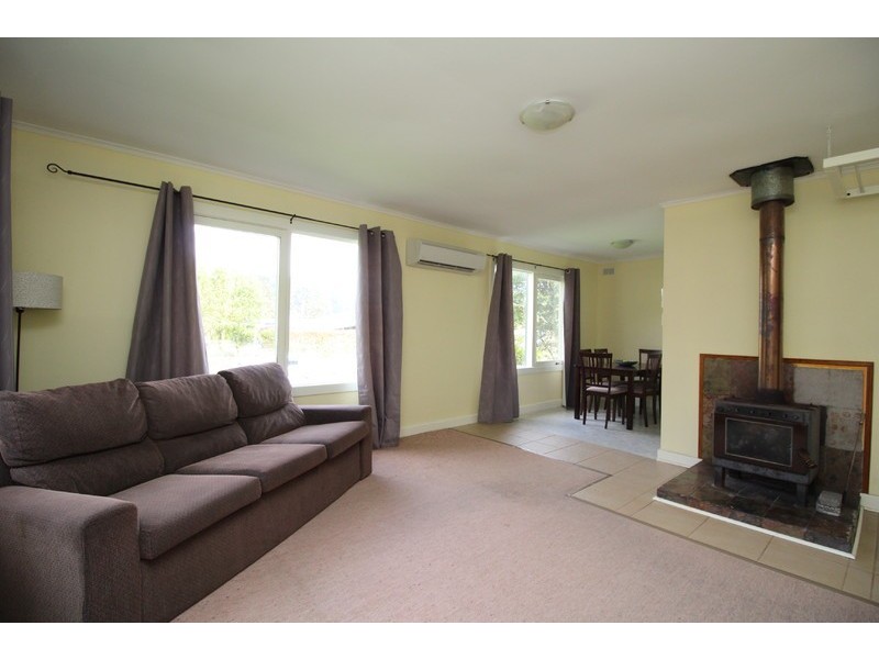 13 Howard Street, Rosebery TAS 7470